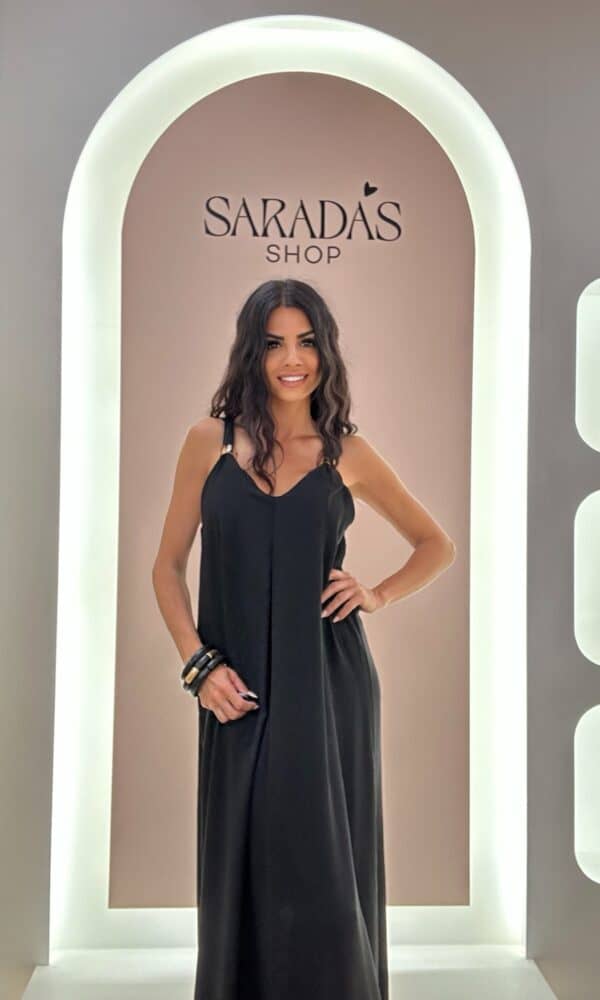 Vestido Negro Broches