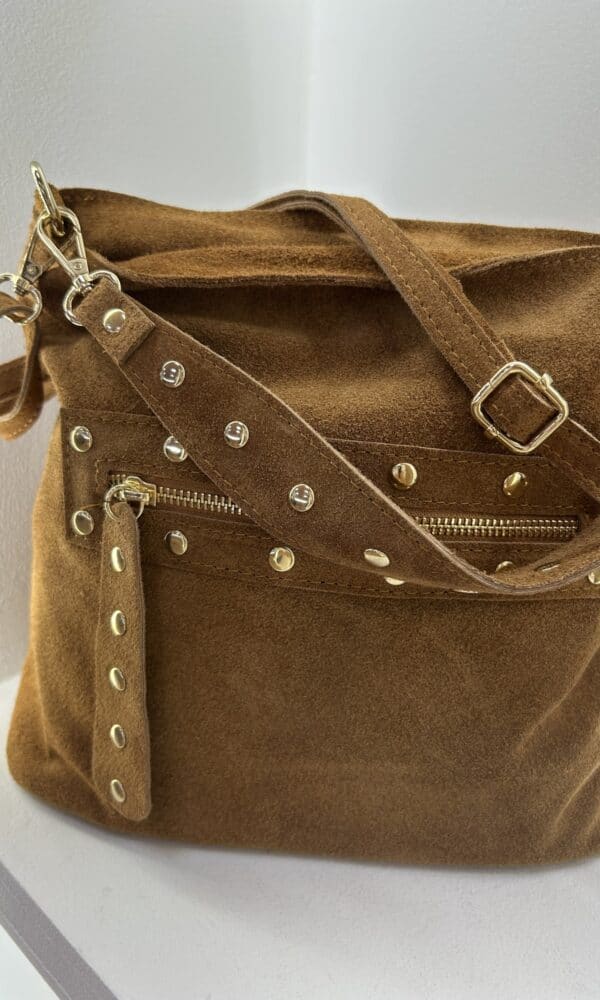 Bolso Tachuelas Camel
