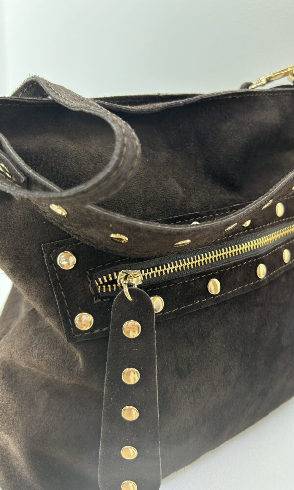 Bolso Tachuelas Chocolate