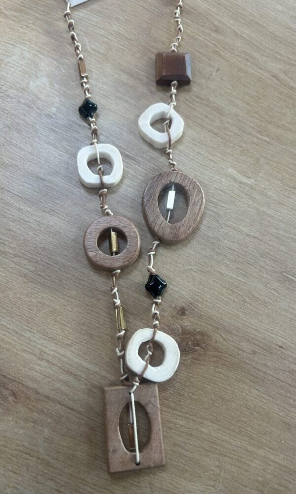 Collar Cuentas Madera